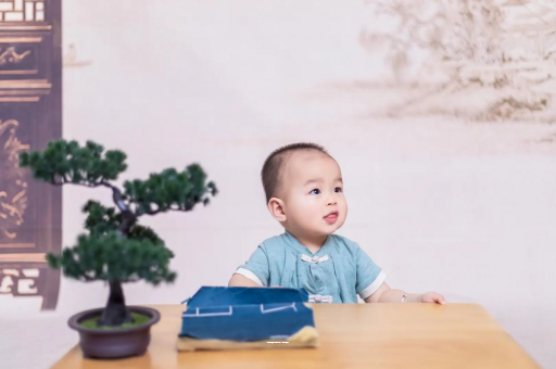 固始宝宝腿纹不对称怎么办 固始宝宝腿纹不对称怎么办